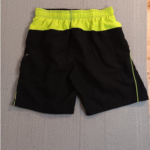 Speedo Swim Board Shorts XL Black/Lime Beach Pool Summer Neon - Picture 7 of 13